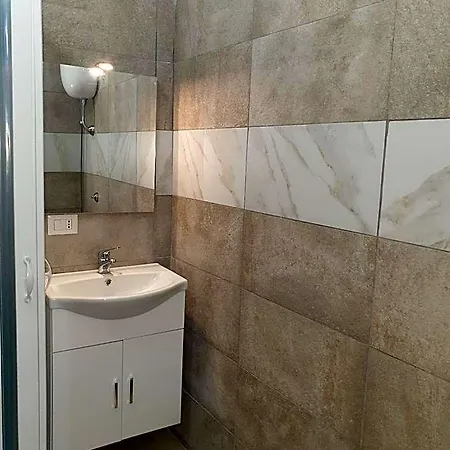 Luxury Orman Evi